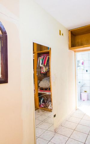 Casa à venda com 209m², 3 quartos e 2 vagas Casa à venda com 209m², 3 quartos e 2 vagasCloset da suíte 2