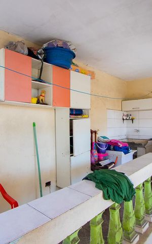 Casa à venda com 209m², 3 quartos e 2 vagas Casa à venda com 209m², 3 quartos e 2 vagasÁrea de serviço