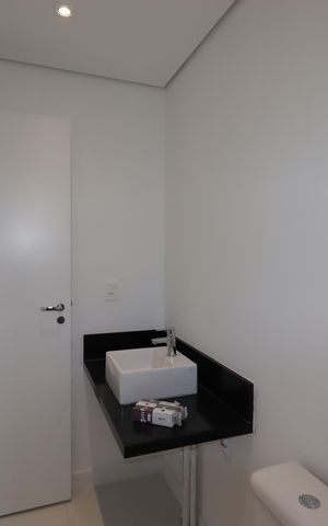 Apartamento à venda com 93m², 3 quartos e 2 vagasBanheiro da Suíte 1