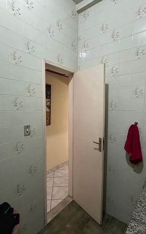Apartamento à venda com 57m², 2 quartos e sem vagaBanheiro Social
