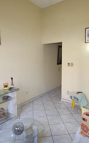Apartamento à venda com 57m², 2 quartos e sem vagaSala