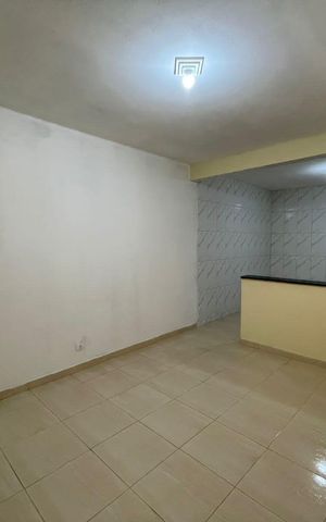 Casa para alugar com 120m², 2 quartos e 1 vaga Casa para alugar com 120m², 2 quartos e 1 vagaSala
