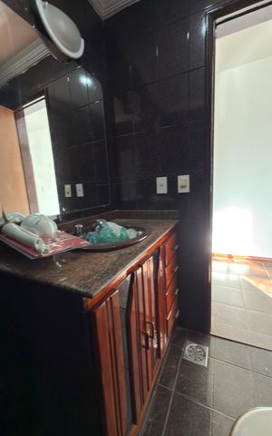 Casa para alugar com 140m², 4 quartos e 1 vagaBanheiro suíte 02