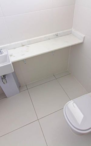 Apartamento à venda com 78m², 2 quartos e 1 vaga Apartamento à venda com 78m², 2 quartos e 1 vagaBanheiro da Suíte 2