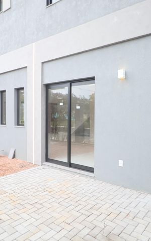 Casa à venda com 142m², 3 quartos e 2 vagasÁrea externa