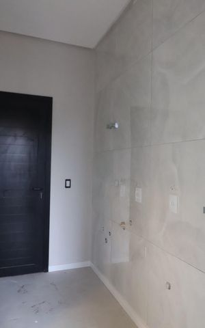 Casa à venda com 142m², 3 quartos e 2 vagasÁrea de Serviço