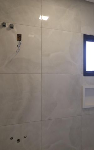 Casa à venda com 142m², 3 quartos e 2 vagasBanheiro