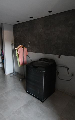 Casa à venda com 630m², 4 quartos e 8 vagasÁrea de Serviço