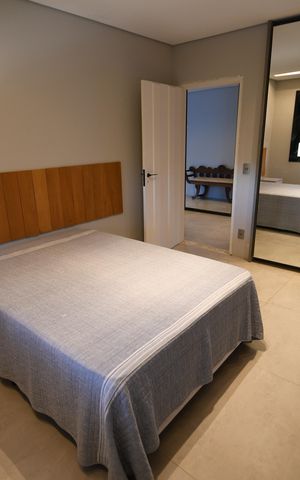 Casa à venda com 630m², 4 quartos e 8 vagasSemi Suite 1