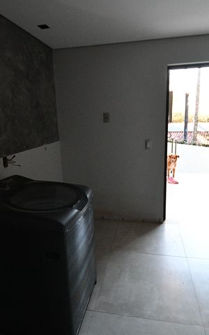 Casa à venda com 630m², 4 quartos e 8 vagasÁrea de Serviço