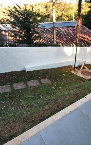 Casa à venda com 630m², 4 quartos e 8 vagasÁrea de Serviço