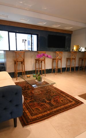 Casa à venda com 630m², 4 quartos e 8 vagasSala 3