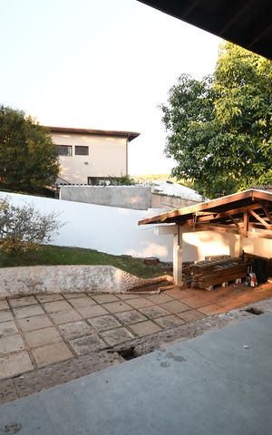 Casa à venda com 630m², 4 quartos e 8 vagasVista Suite 2