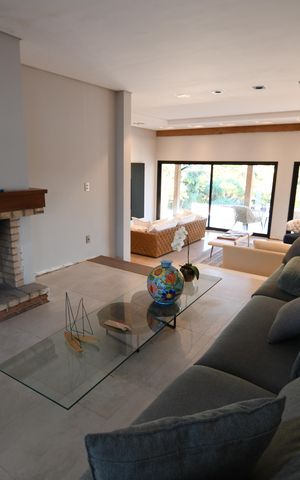 Casa à venda com 630m², 4 quartos e 8 vagasSala 2