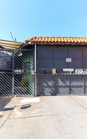 Casa de condomínio à venda com 125m², 3 quartos e 1 vaga Casa de condomínio à venda com 125m², 3 quartos e 1 vagaEntrada