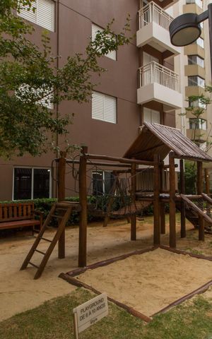 Apartamento para alugar com 87m², 2 quartos e 2 vagasÁrea comum - Playground