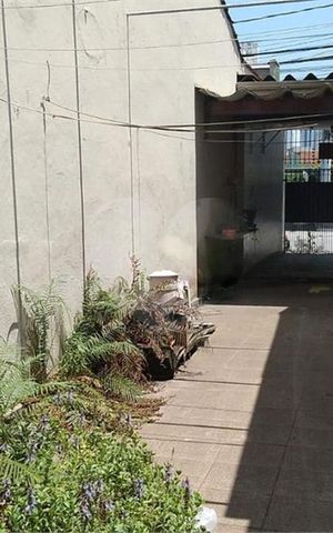 Casa à venda com 230m², 3 quartos e 2 vagas
