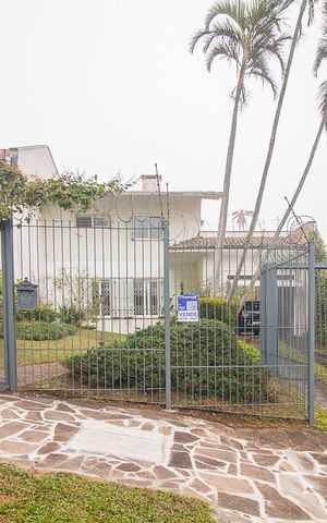 Casa à venda com 400m², 3 quartos e 3 vagasFachada