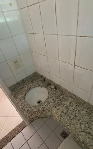 Apartamento à venda com 154m², 3 quartos e 2 vagas Apartamento à venda com 154m², 3 quartos e 2 vagasBanheiro Social