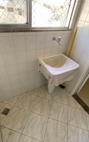 Apartamento à venda com 154m², 3 quartos e 2 vagas Apartamento à venda com 154m², 3 quartos e 2 vagasÁrea de Serviço