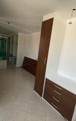 Apartamento à venda com 154m², 3 quartos e 2 vagas Apartamento à venda com 154m², 3 quartos e 2 vagasSuíte 2
