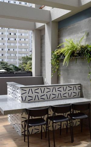 Apartamento à venda com 32m², 1 quarto e sem vagaÁrea da Piscina