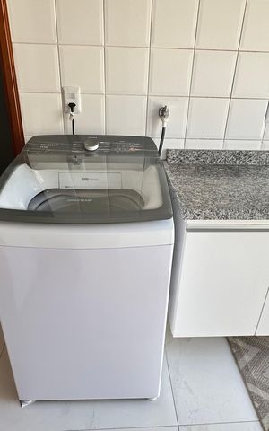 Apartamento à venda com 304m², 3 quartos e 3 vagas Apartamento à venda com 304m², 3 quartos e 3 vagasÁrea de Serviço