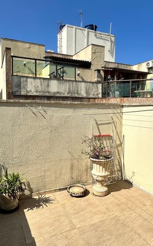 Apartamento à venda com 304m², 3 quartos e 3 vagas Apartamento à venda com 304m², 3 quartos e 3 vagasÁrea externa