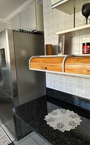 Apartamento à venda com 304m², 3 quartos e 3 vagas Apartamento à venda com 304m², 3 quartos e 3 vagasCozinha