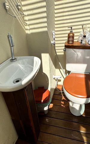 Apartamento à venda com 304m², 3 quartos e 3 vagas Apartamento à venda com 304m², 3 quartos e 3 vagasBanheiro Varanda da Sala