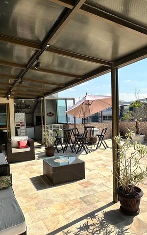 Apartamento à venda com 304m², 3 quartos e 3 vagas Apartamento à venda com 304m², 3 quartos e 3 vagasVaranda da Sala