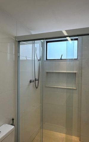 Apartamento à venda com 304m², 3 quartos e 3 vagas Apartamento à venda com 304m², 3 quartos e 3 vagasBanheiro quarto 1