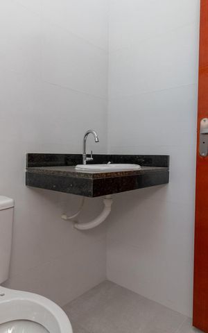 Casa de condomínio à venda com 91m², 2 quartos e 1 vagaBanheiro Social