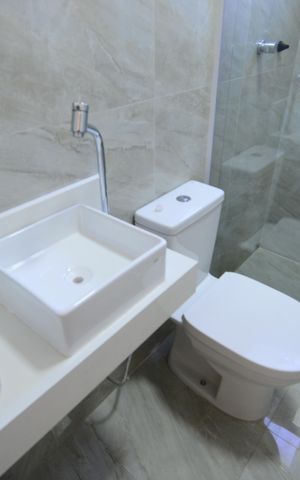 Casa à venda com 145m², 3 quartos e 2 vagasBanheiro da Suíte