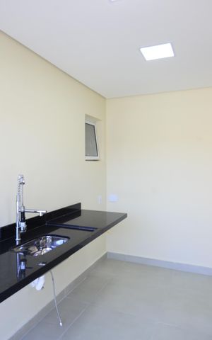 Casa à venda com 145m², 3 quartos e 2 vagasCozinha