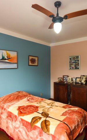 Casa à venda com 287m², 3 quartos e 4 vagas Casa à venda com 287m², 3 quartos e 4 vagasQuarto 1