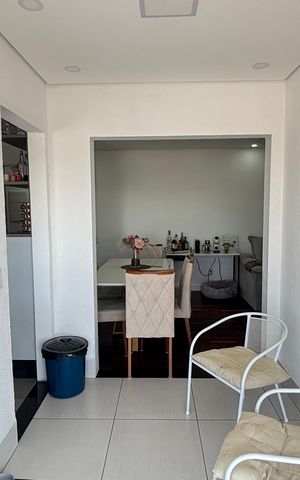 Apartamento à venda com 80m², 3 quartos e 2 vagas Apartamento à venda com 80m², 3 quartos e 2 vagasVaranda da Sala