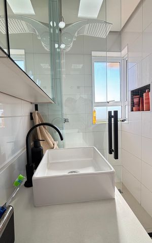 Apartamento à venda com 80m², 3 quartos e 2 vagas Apartamento à venda com 80m², 3 quartos e 2 vagasBanheiro da Suíte