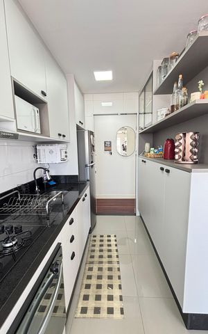 Apartamento à venda com 80m², 3 quartos e 2 vagas Apartamento à venda com 80m², 3 quartos e 2 vagasCozinha