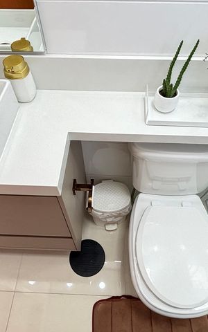 Apartamento à venda com 80m², 3 quartos e 2 vagas Apartamento à venda com 80m², 3 quartos e 2 vagasBanheiro Social