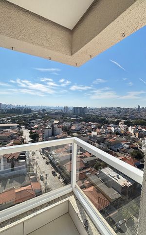 Apartamento à venda com 80m², 3 quartos e 2 vagas Apartamento à venda com 80m², 3 quartos e 2 vagasVaranda da Suíte