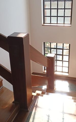 Casa de condomínio para alugar com 336m², 4 quartos e 4 vagas Casa de condomínio para alugar com 336m², 4 quartos e 4 vagasAcesso