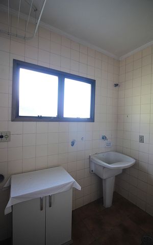 Apartamento à venda com 220m², 3 quartos e 2 vagasÁrea de Serviço