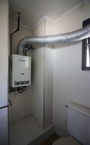 Apartamento à venda com 220m², 3 quartos e 2 vagasBanheiro de serviço