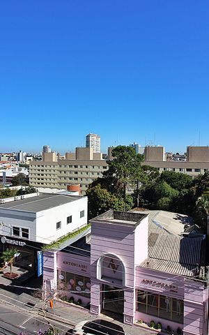 Apartamento à venda com 220m², 3 quartos e 2 vagasQuarto 1 Vista