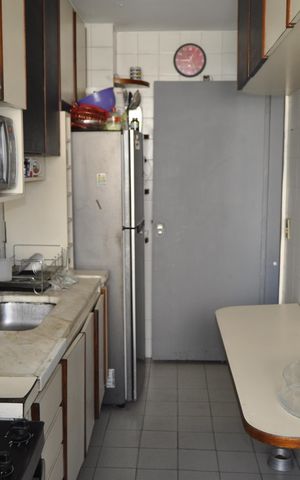 Apartamento à venda com 80m², 2 quartos e 1 vagaCozinha
