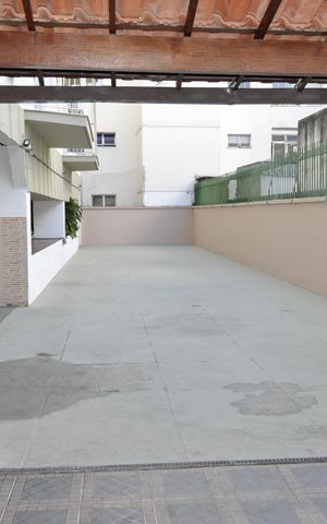Apartamento à venda com 80m², 2 quartos e 1 vagaÁrea comum