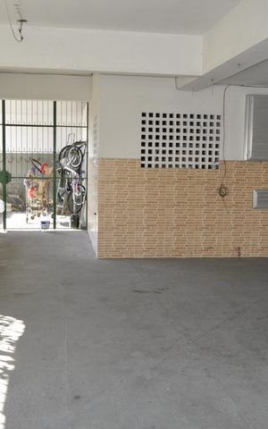 Apartamento à venda com 80m², 2 quartos e 1 vagaÁrea comum