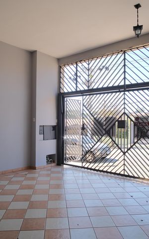 Casa à venda com 200m², 3 quartos e 2 vagasGaragem