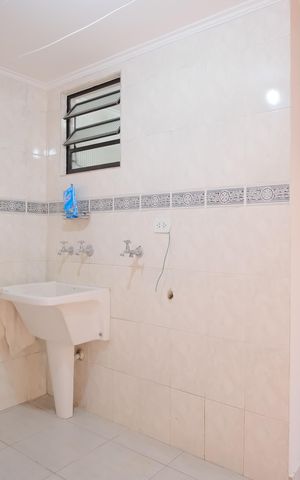 Casa à venda com 200m², 3 quartos e 2 vagasÁrea de Serviço